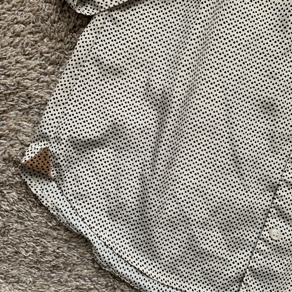 Ladies blouse ๐ - Picture 4 of 6